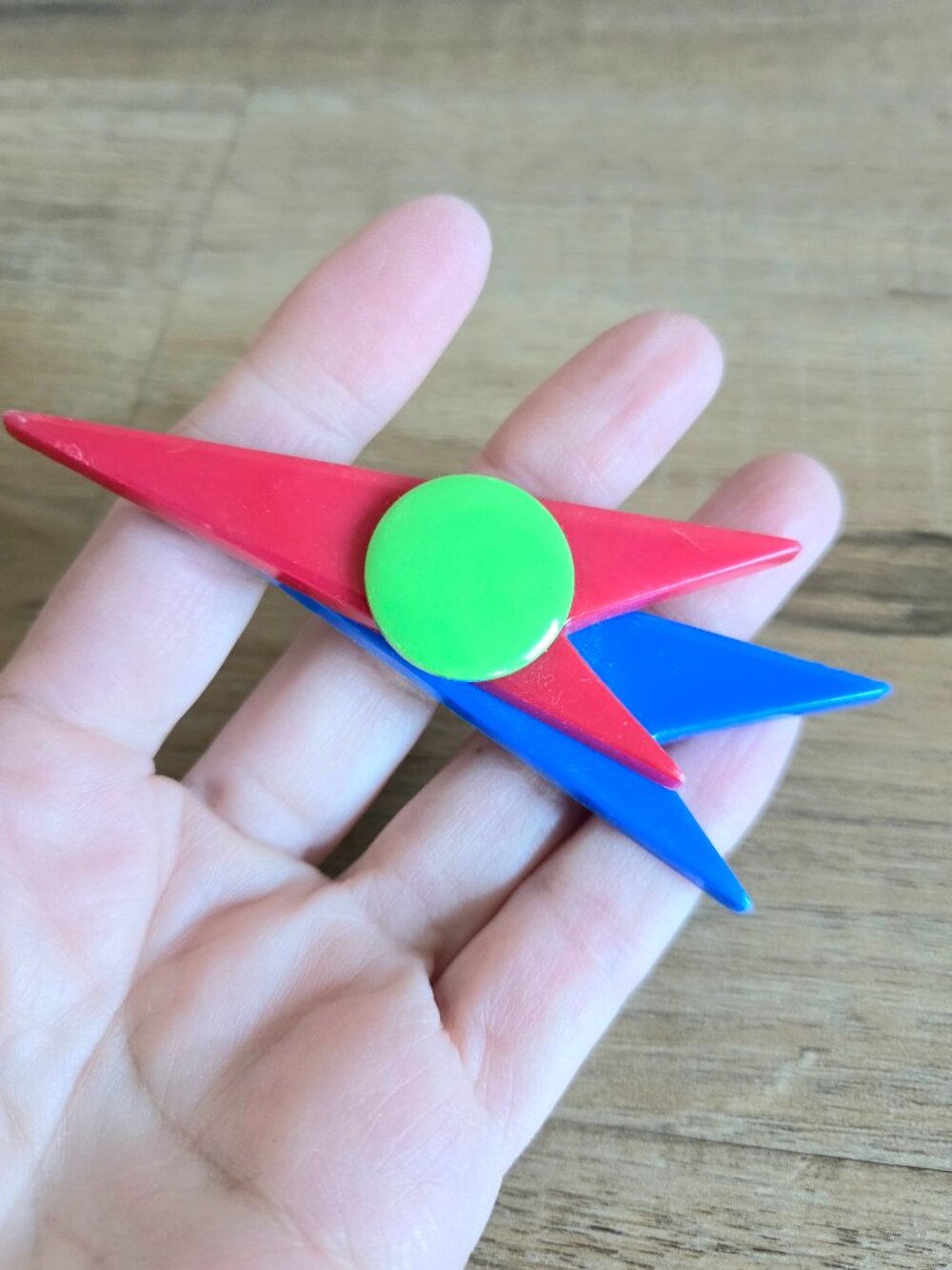 Vintage Inspired Acrylic Double Atomic Boomerang Oversized Brooch Pin